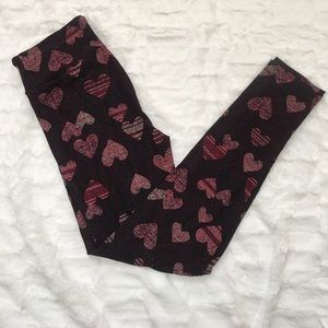 LuLaRoe Heart legging. OS